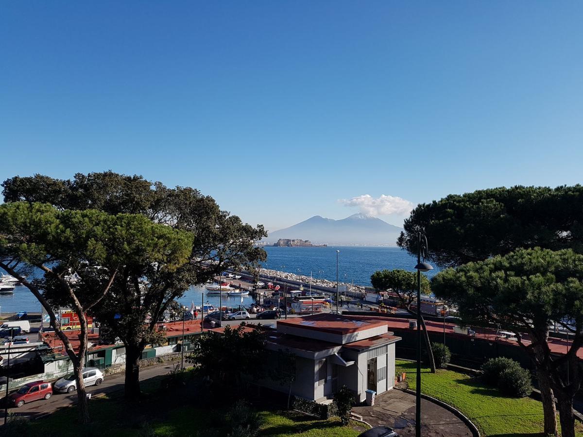 Apartment Lungomare Caracciolo Mon Amour Naples