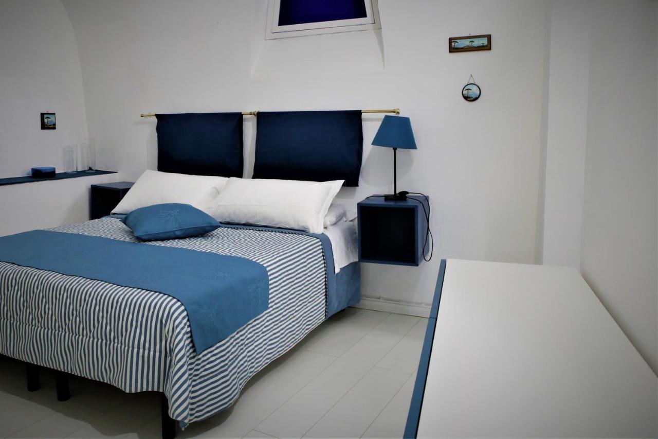 Lungomare Caracciolo Mon Amour Apartment Naples
